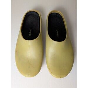 Eileen Fisher Women's Size 8 Yellow Rubber Garden Clogs Mules Work Shoes Water